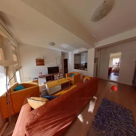 Apartment The Heart Of